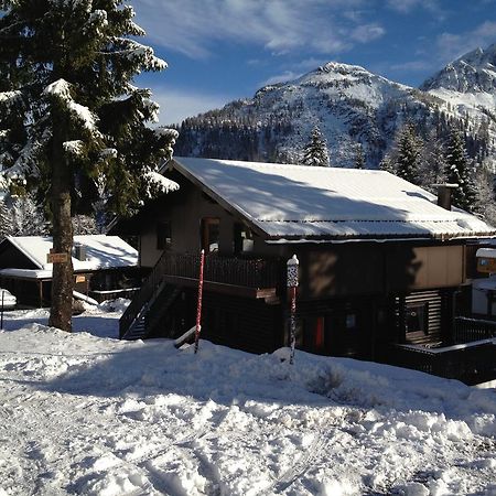 Haus Petra Villa Sonnenalpe Nassfeld Bagian luar foto