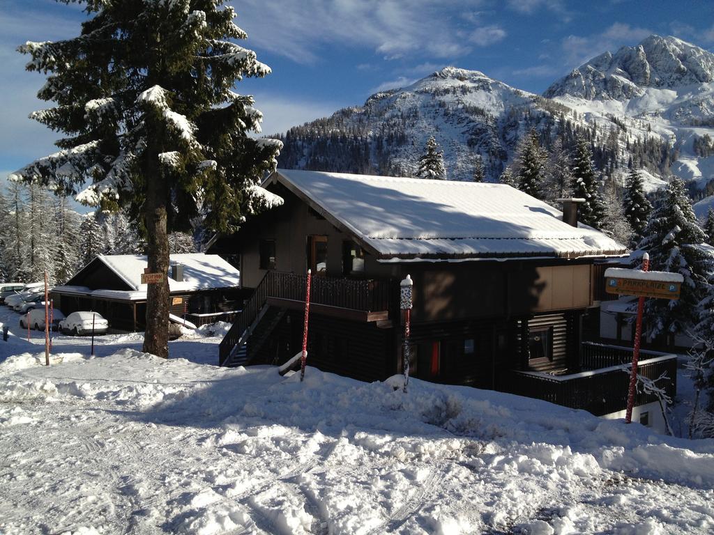 Haus Petra Villa Sonnenalpe Nassfeld Bagian luar foto